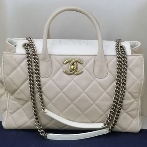 Extra pictures  for Chanel Portobello Quilted Handbag
